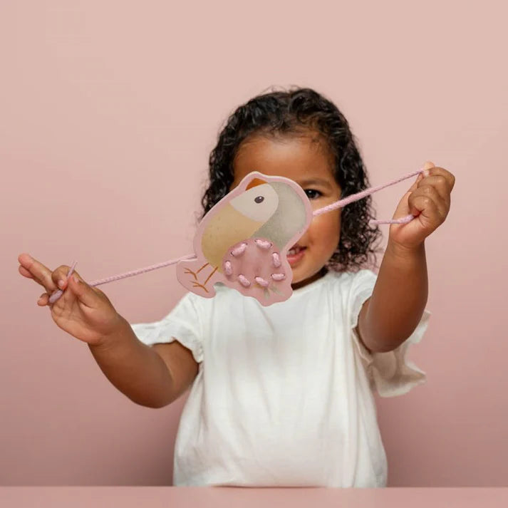 Lacing cards Flowers & Butterflies