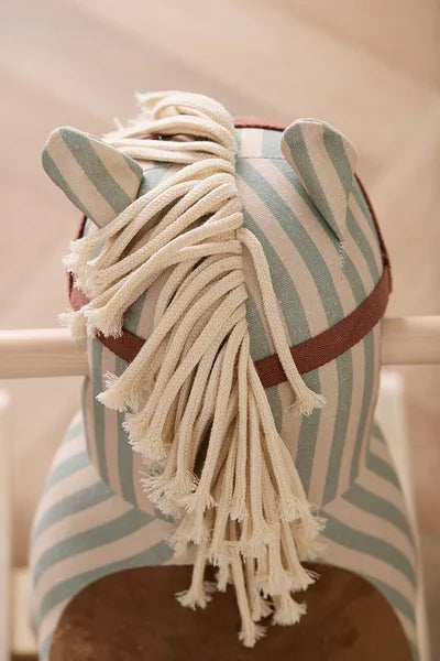 Cavalo de Baloiço Sam