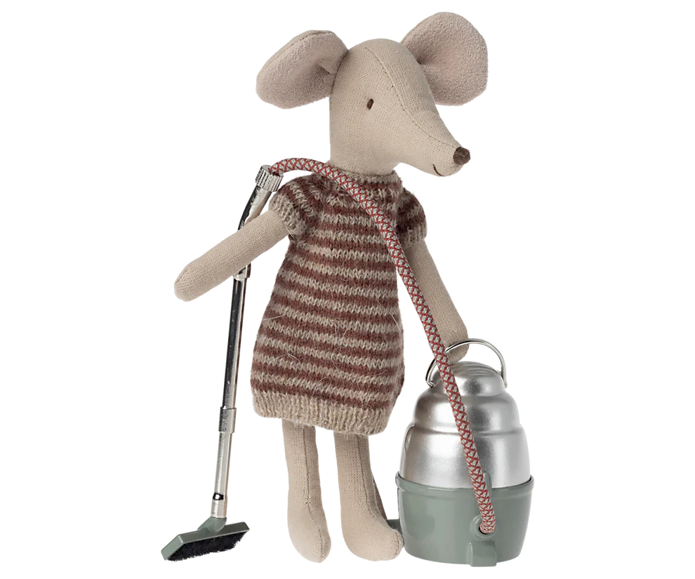 Vacuum cleaner, little mouse