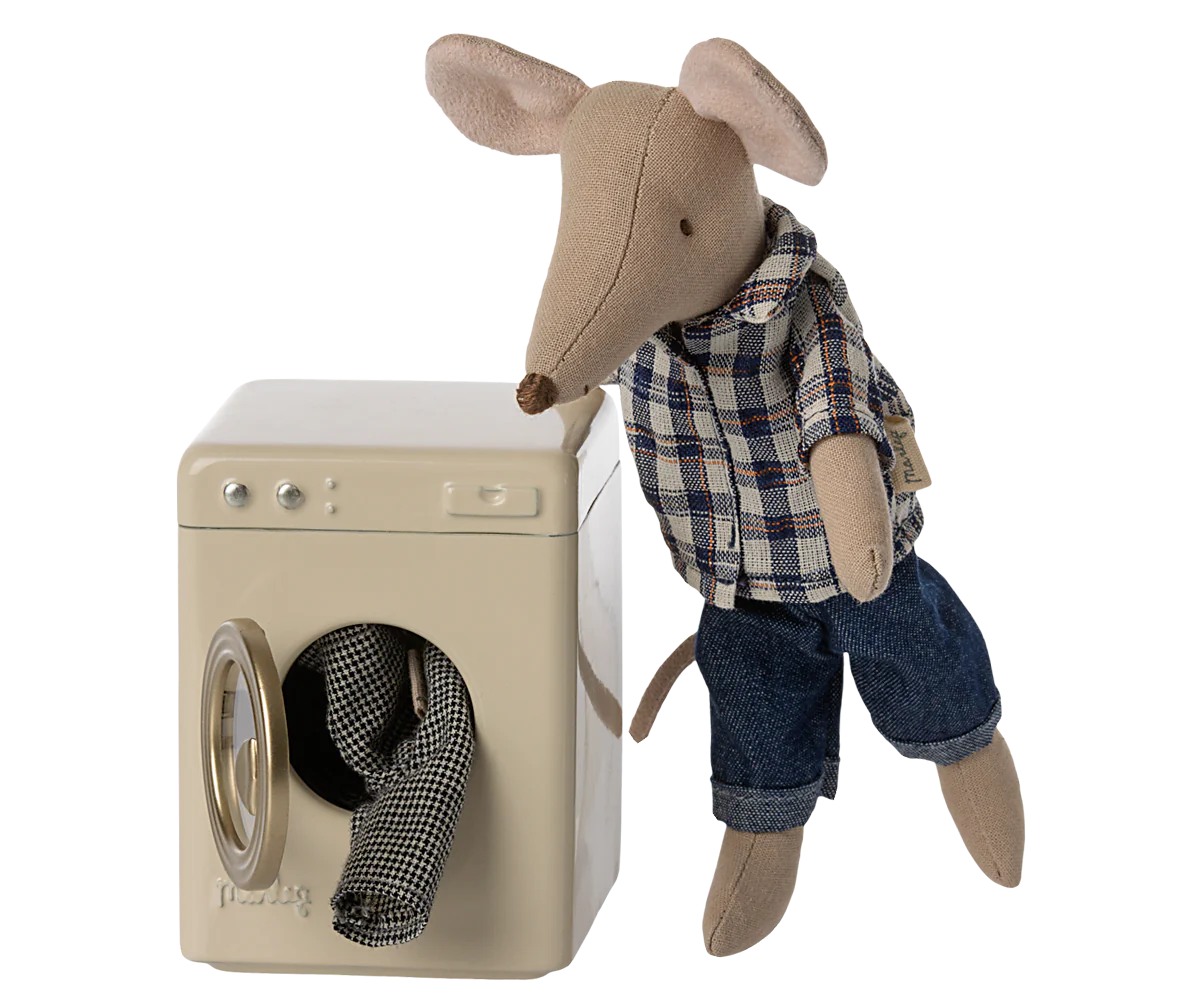 Mice washing machine