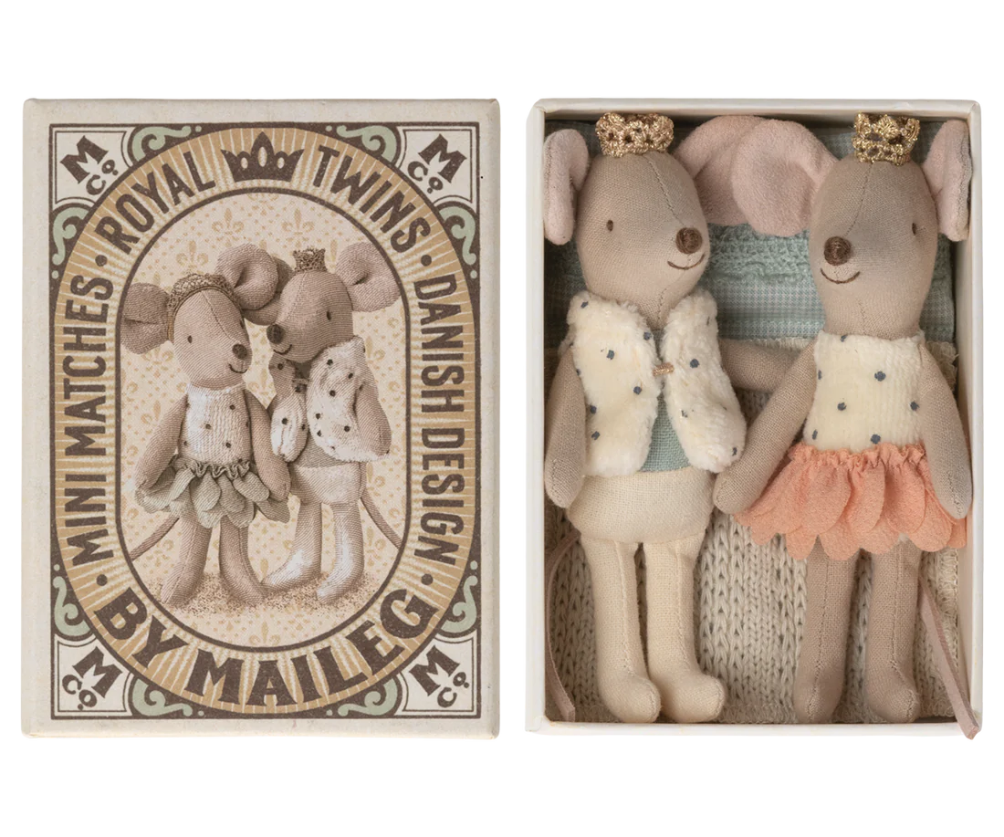 Ratones gemelos reales en caja de cerillas Maileg