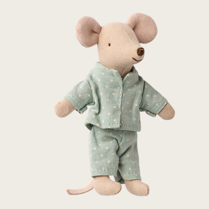 Ratinho Irmão mais novo na caixa de fósforos