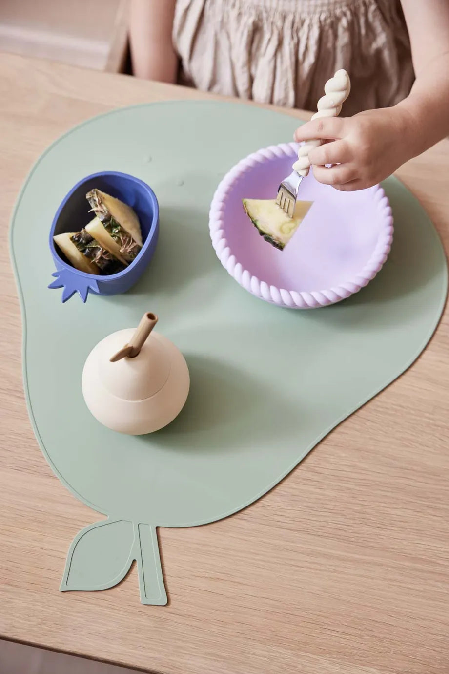 Taza de pera para niños