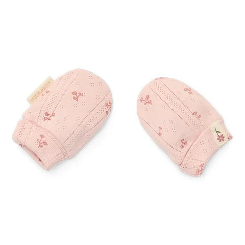 Gloves for newborns