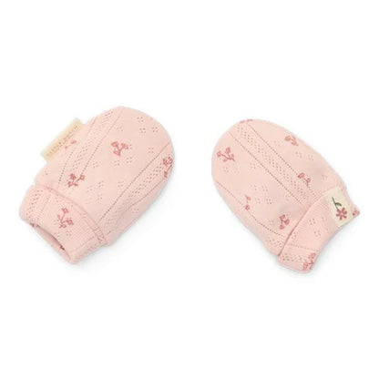 Gloves for newborns