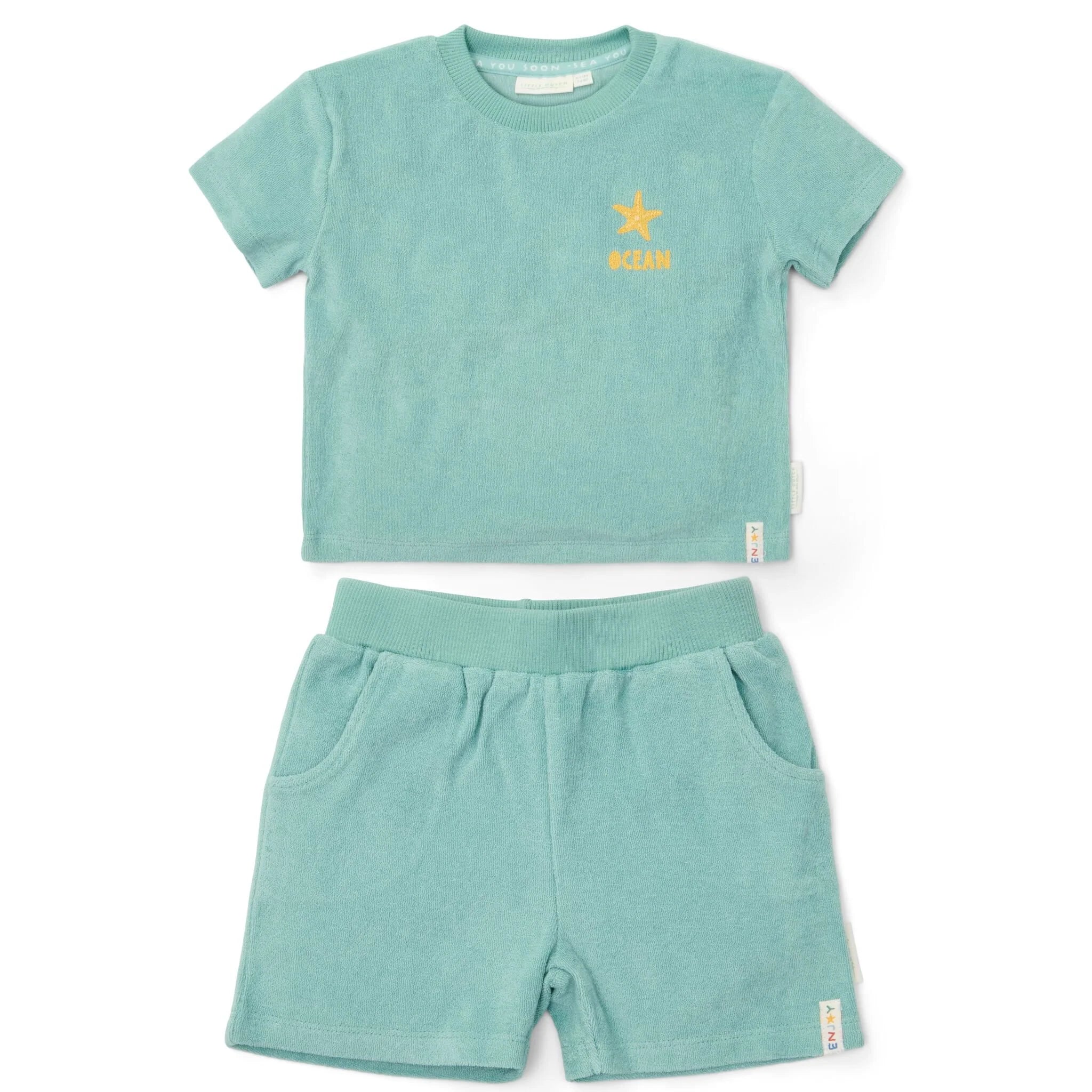 Camiseta y pantalones cortos - Conchas y rayas