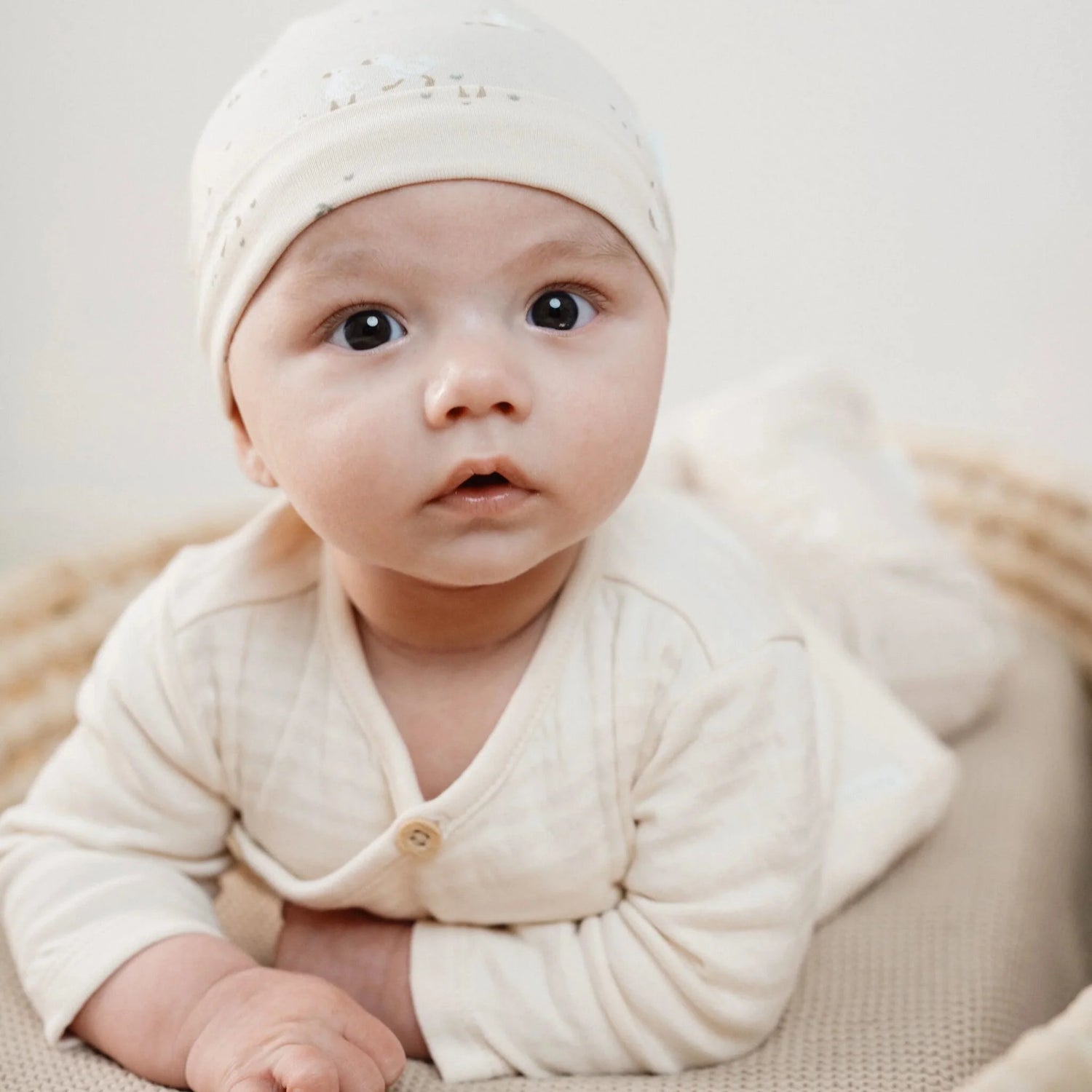 Little Dutch – T-Shirt Cruzada de Manga Comprida Bege Newborn Naturals