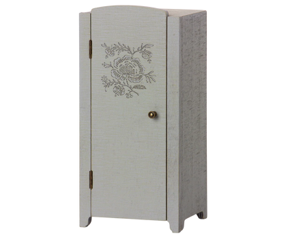 MAILEG – Miniature Wardrobe