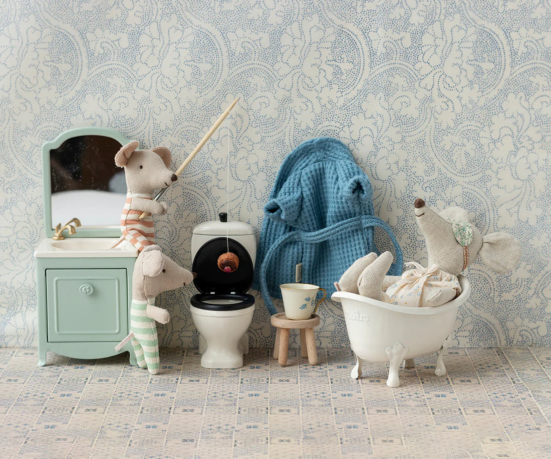 Banheira miniatura para ratinhos