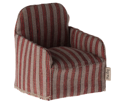 Silla Maileg para ratones y casa de conejos