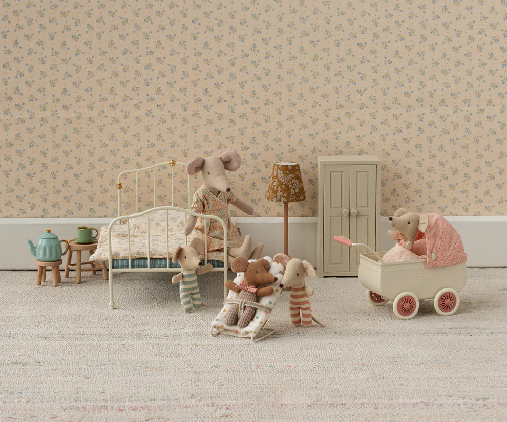 Baby stroller - Coral