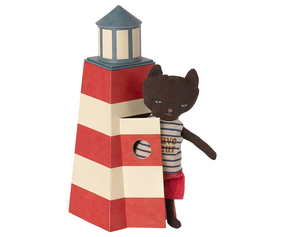 Watchtower with Maileg cat