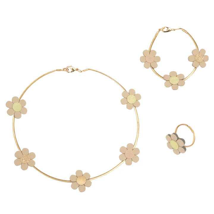 Daisy accessory set