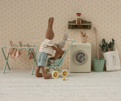 Miniature washing machine