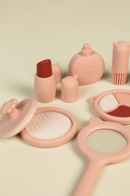 Silicone makeup set