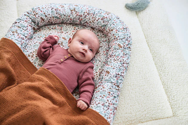 Knitted blanket
