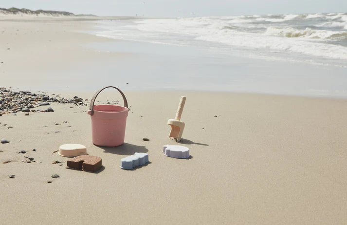 Juego de juguetes de playa