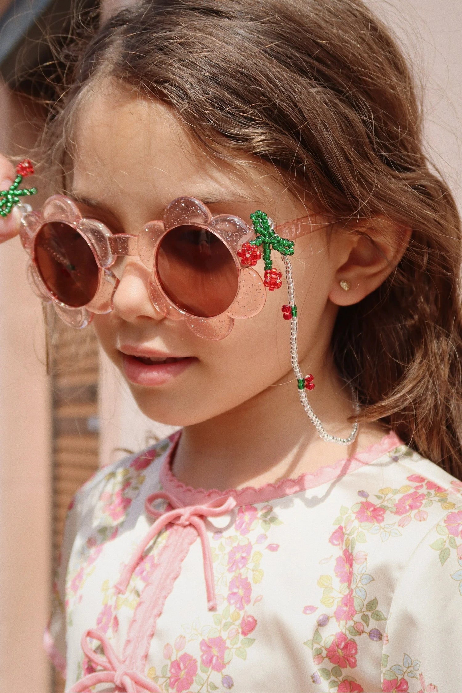 Cherry Glasses Chain