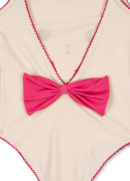 Traje de baño infantil con gatito