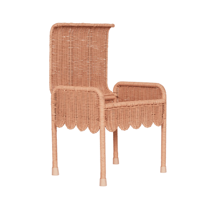 Olli Ella Petal Storie Stool Seashell Pink | Taburete de Almacenamiento de Ratán