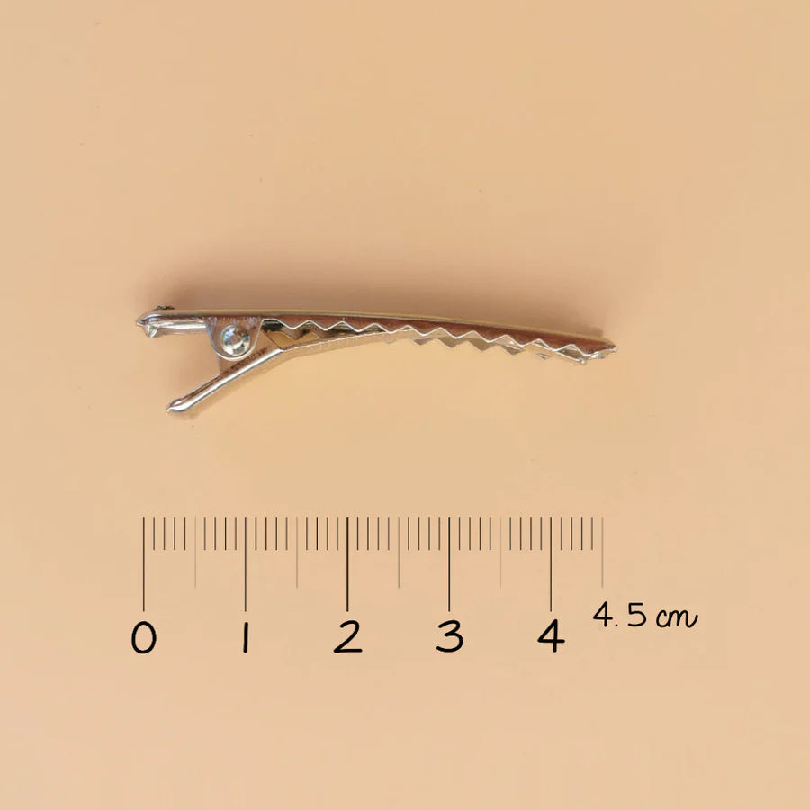 Pinza para el pelo con 3 corazones