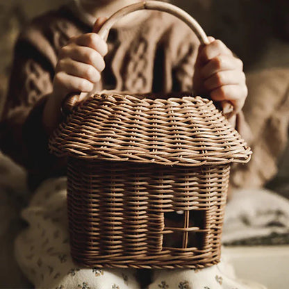 Cesto Castillo en Ratán Olli Ella – Hutch Small