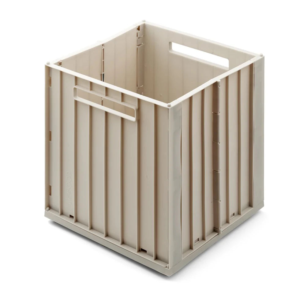 Storage box with lid