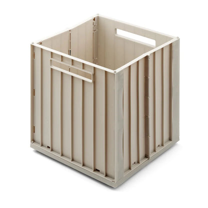 Storage box with lid