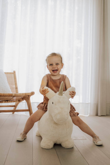 Soft and Bouncy Unicorn