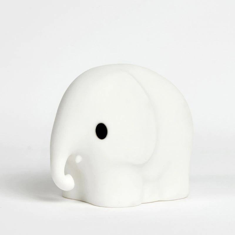 First Light Elefante