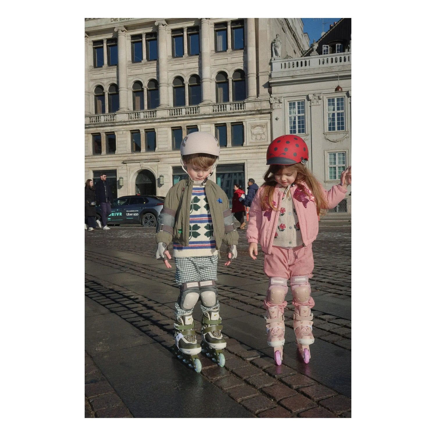 Patins com Luzes – Konges Sløjd