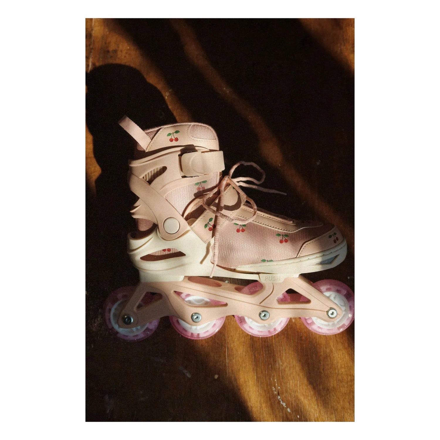 Patins com Luzes – Konges Sløjd