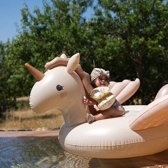 Flotador de unicornio rosa