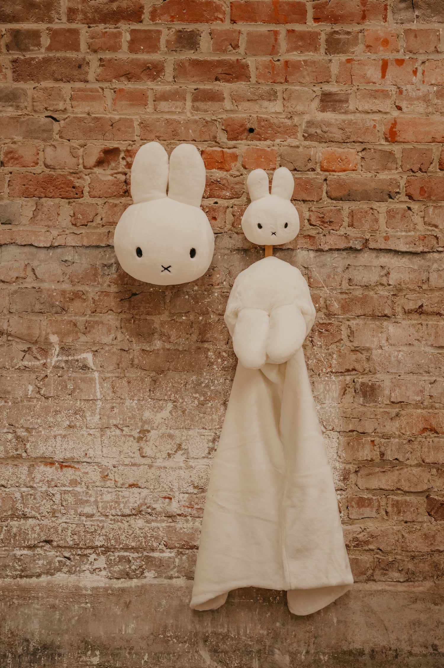 Cabeza de pared - &quot;Miffy&quot;